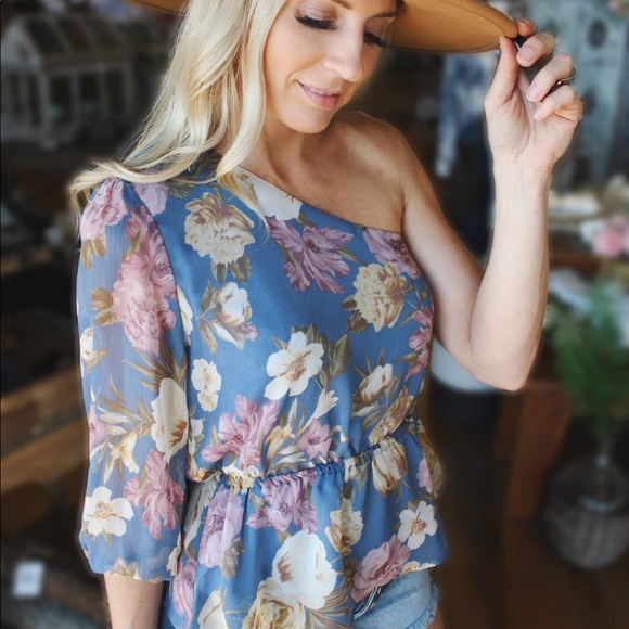 Free To Go One Shoulder Blouse-Blue - Picture 6 of 6